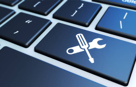 <strong>Servicios IT y soporte técnico</strong><br>Gestión, mantenimiento y soporte de sistemas informáticos para que tu empresa no se detenga.